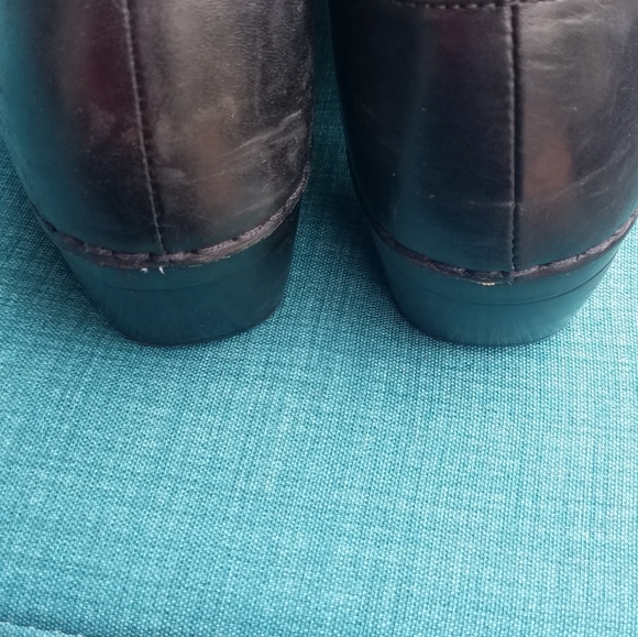 Dansko black slip on shoes, sz 39 or 8.5 - Picture 7 of 7